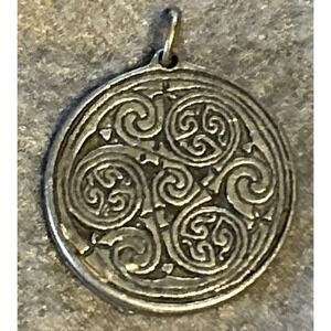 Celtic Never Ending Spiral Pendant Necklace Silver Tone Scottish Irish  Amulet